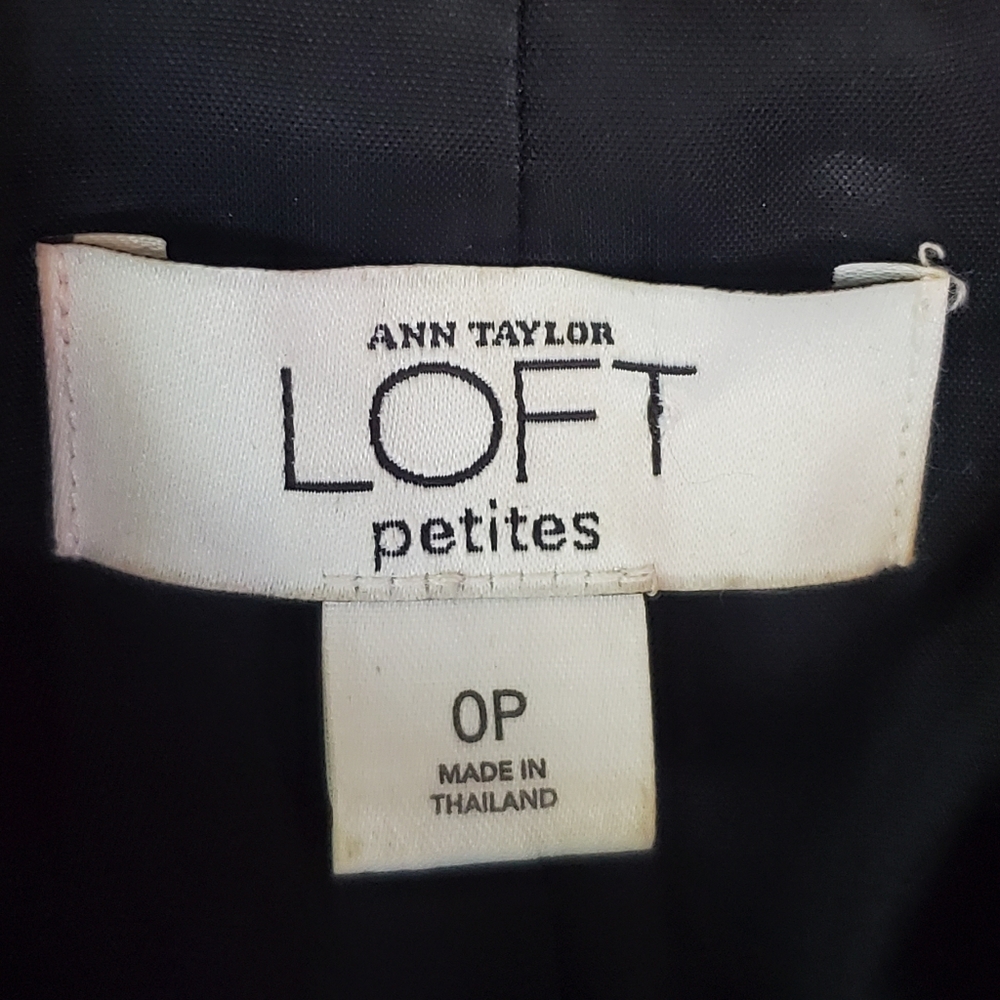 ❣HP❣ Loft Ruffle Front Cropped Peplum Jacket - Picture 9 of 10